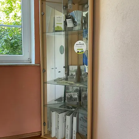 Ferienwohnungen Ollarzried Апартаменты *